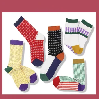 5 Pairs kadın Çorap Peri Moda Pamuk 5 Pairs kadın Çorap Renk Düzensiz Desen Orta Tüp Calcetines Görüntü 2