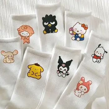 8 Adet Sanrio Çorap Kawaii Hellokitty Mymelody Kuromi Cinnamoroll Karikatür Öğrenci Pamuk Çorap Sevimli Kız Çok Yönlü spor çorapları