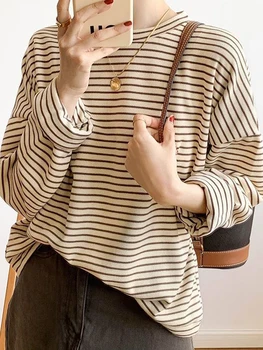 Kahve Çizgili pamuklu tişört Kadın 2023 İlkbahar Sonbahar Uzun Kollu O Boyun Tişörtleri Üstleri Bayan Rahat Vintage Tee Gömlek Çekme