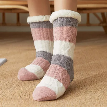 Kış Polar şerit çoraplar Kadın Peluş Astarlı Çorap Ev Terlik Çorap Şeker Renk Sıcak Kalınlaşmak Çorap Kar Botları Kat Çorap Görüntü 2