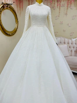 Lüks Müslüman düğün elbisesi Uzun Kollu Yüksek Boyun El Yapımı Boncuk Tül Beyaz Gelin Balo Veils Robe De Mariage
