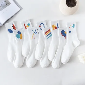 Moda Beyaz Sıçrayan Mürekkep Graffiti basketbol çorapları Unisex Basit Yaz Orta tüp Çorap Erkek Kız Moda Rahat Çorap