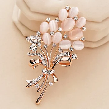 Moda Opal Taş Çiçek Broş Pin Konfeksiyon Aksesuarları doğum günü hediyesi kadınlar için rhinestone broş Pin
