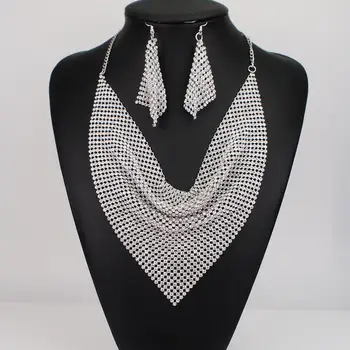 Rhinestone Chokers Seti Metal Dilim Maxi Kolye Ve Küpe Kadın Parti Elbise Aksesuarları moda takı Setleri UKEN